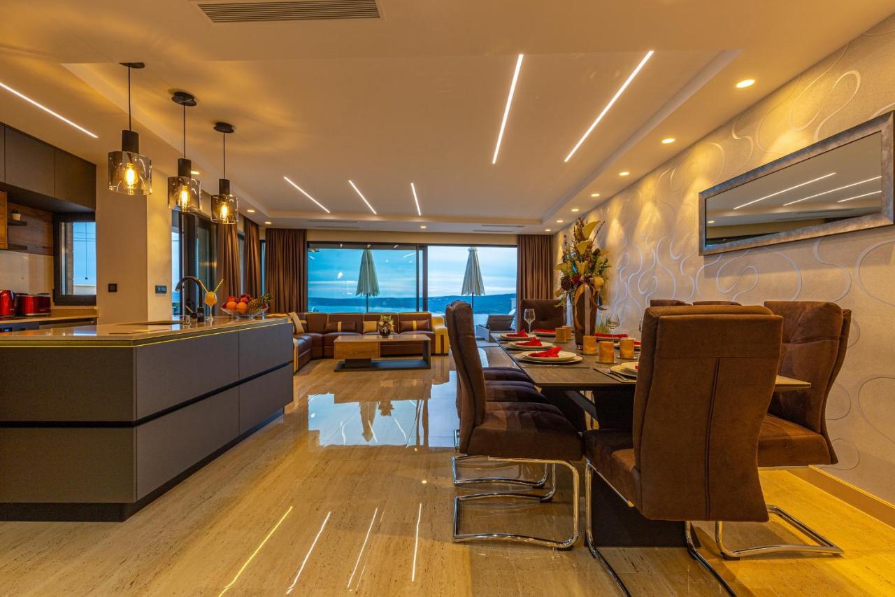 Villa Marassi With Heated Pool, Hot Tub And Sauna Crikvenica Extérieur photo