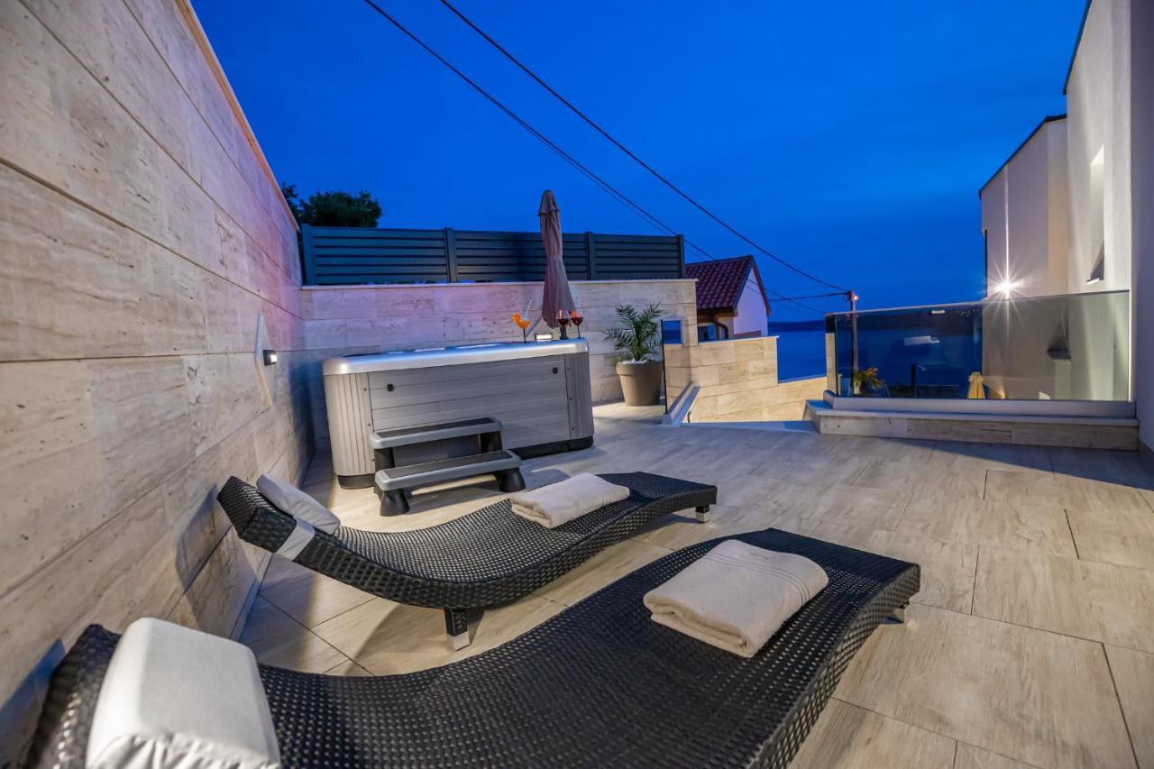Villa Marassi With Heated Pool, Hot Tub And Sauna Crikvenica Extérieur photo