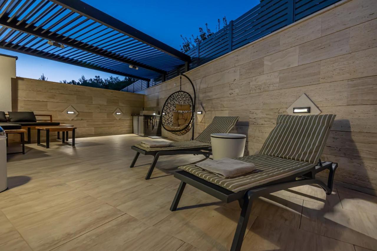 Villa Marassi With Heated Pool, Hot Tub And Sauna Crikvenica Extérieur photo